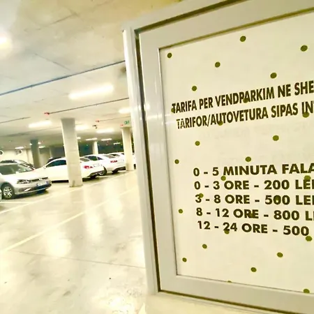 “stadium” ティラナ